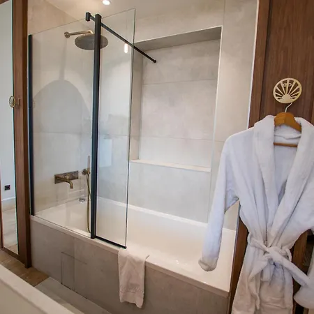 Lola Boutique - Centre Bordeaux