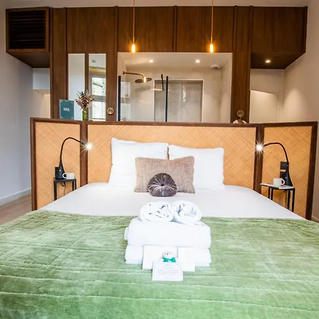 Lola Boutique - Centre 2* Bordeaux