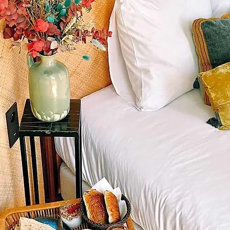 Lola Boutique - Centre Otel 2*