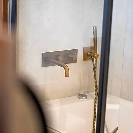 Otel Lola Boutique - Centre 2*