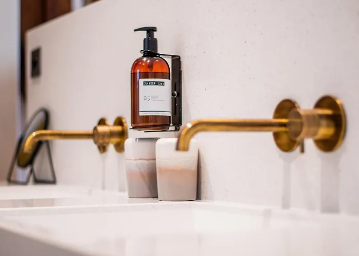 Lola Boutique - Centre 2* Bordeaux