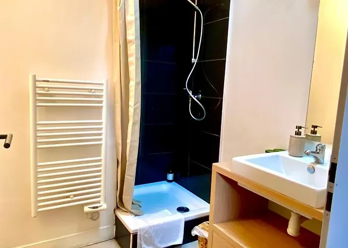 Lola Boutique - Centre Отель 2*